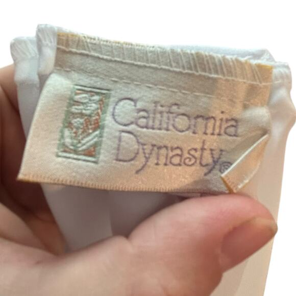 Vintage White Satin Nightgown Womens Sz Medium Plunging Sexy Neckline Sleeveless - Picture 6 of 16